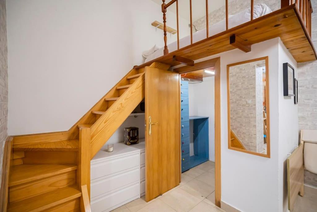 Studio Near Embajadores And Atocha Madrid Exterior photo